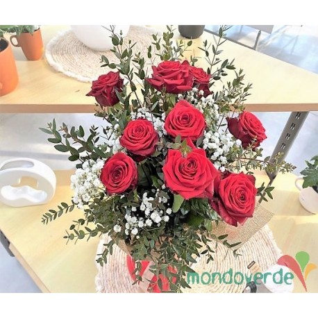 9 Rose Rosse